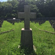 Croce centrale nel Cimitero austro-ungarico di Prosecco